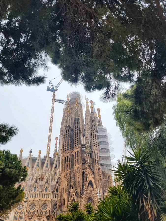 Sagrada Familia celtniecība