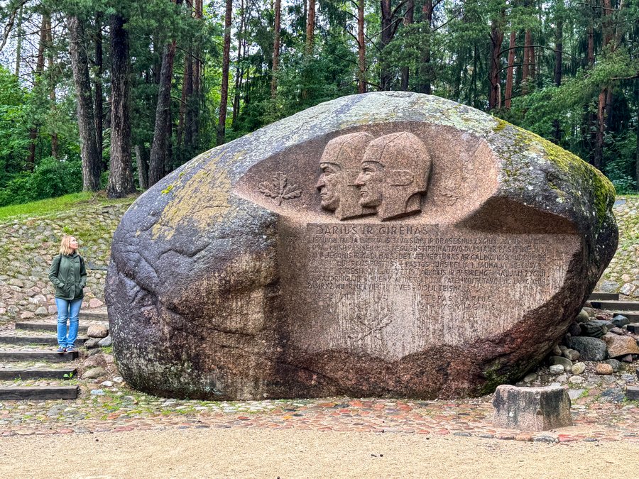 Puntukas akmens